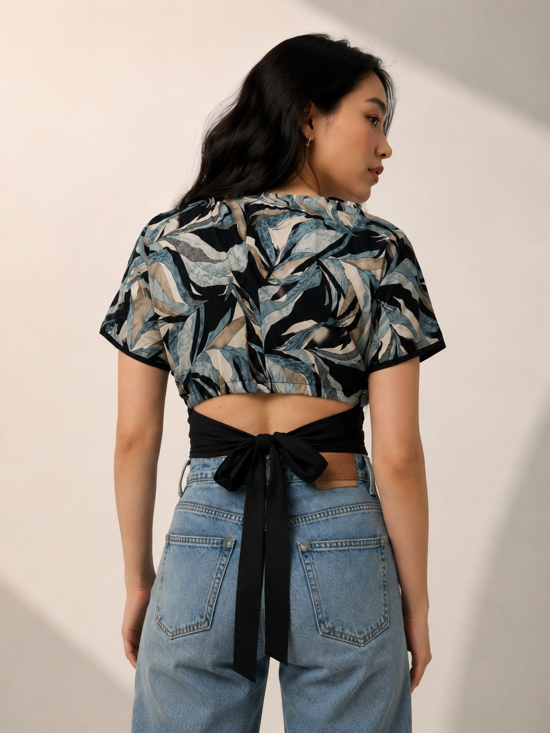 Abstract Print Fitted Top